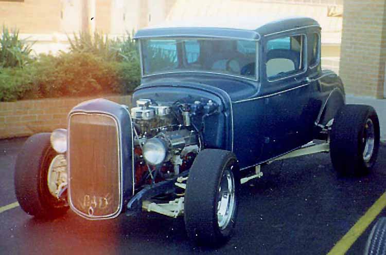 30 Ford Model A Coupe Hot Rod