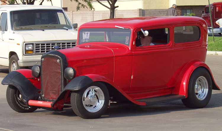 32 Ford Chopped Tudor Sedan