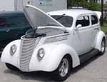 37 Ford Tudor Sedan