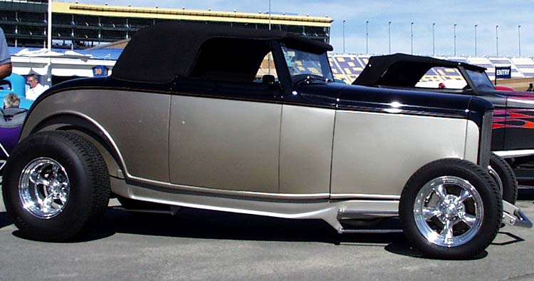 32 Ford Hiboy Roadster