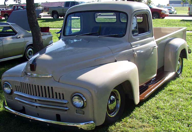 52 International Pickup