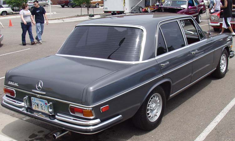 72 Mercedes 280 SE 4dr Sedan