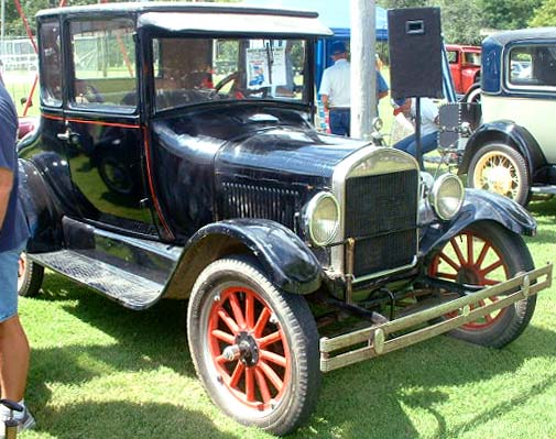 27 Ford Model T Coupe