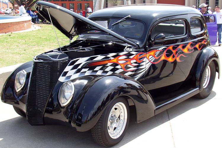 37 Ford Chopped Tudor Sedan