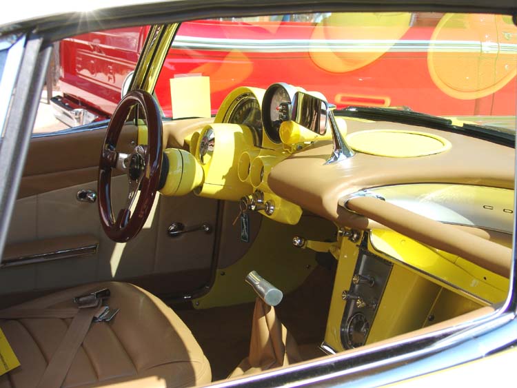 62 Corvette Coupe Dash