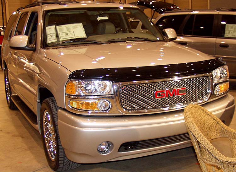 05 GMC Yukon Denali 4dr Wagon