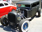 31 Ford Model A Hiboy Chopped Tudor Sedan