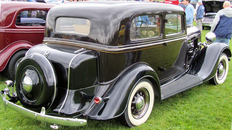 34 Plymouth 2dr Sedan