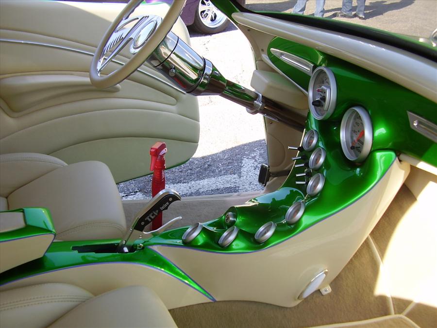 33 Ford Speedstar Roadster Hardtop Dash