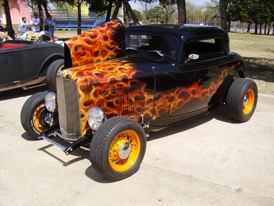 32 Ford Hiboy Chopped 3W Coupe
