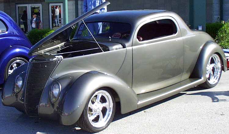 37 Ford Chopped 3W Coupe