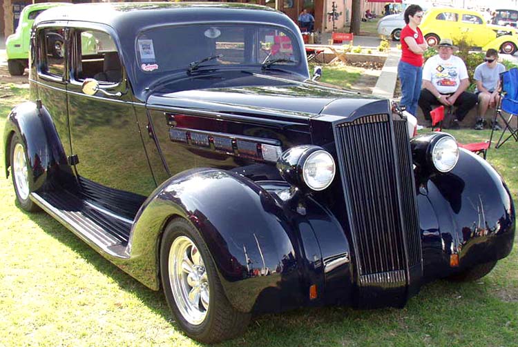 35 Packard 4dr Sedan